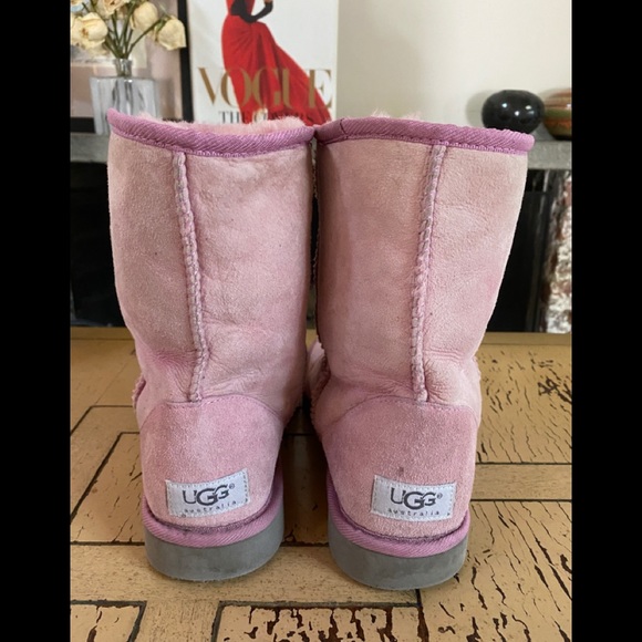UGG Pink Short Boots - Picture 4 of 7